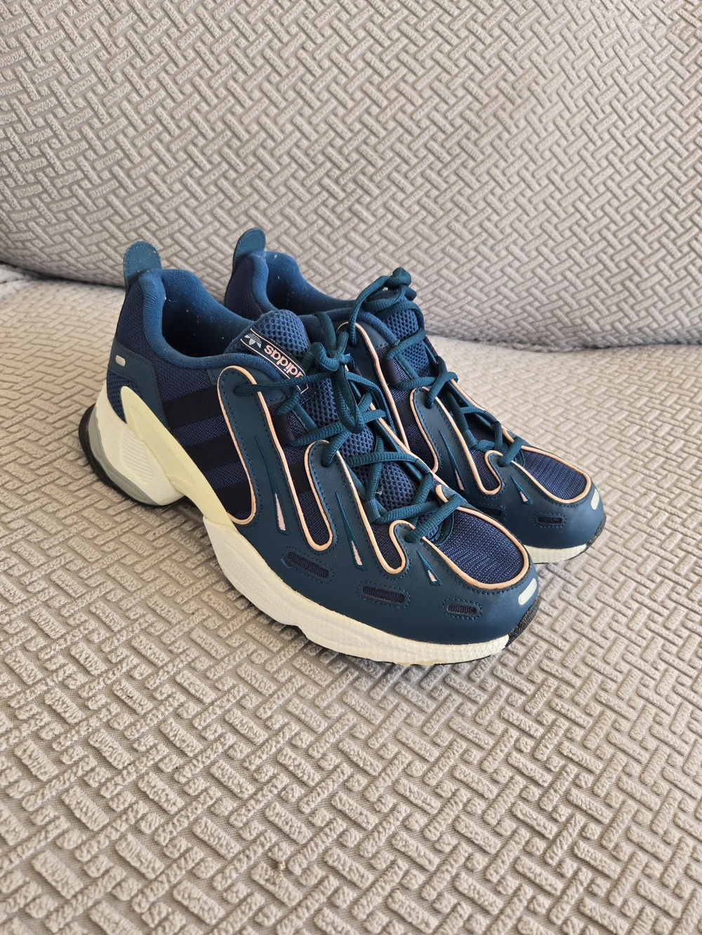 adidas Navy and Cream Men’s Chunky Runner Sneakers